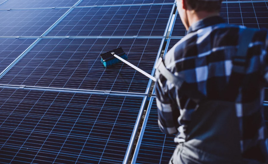 -Limpeza de placa solar